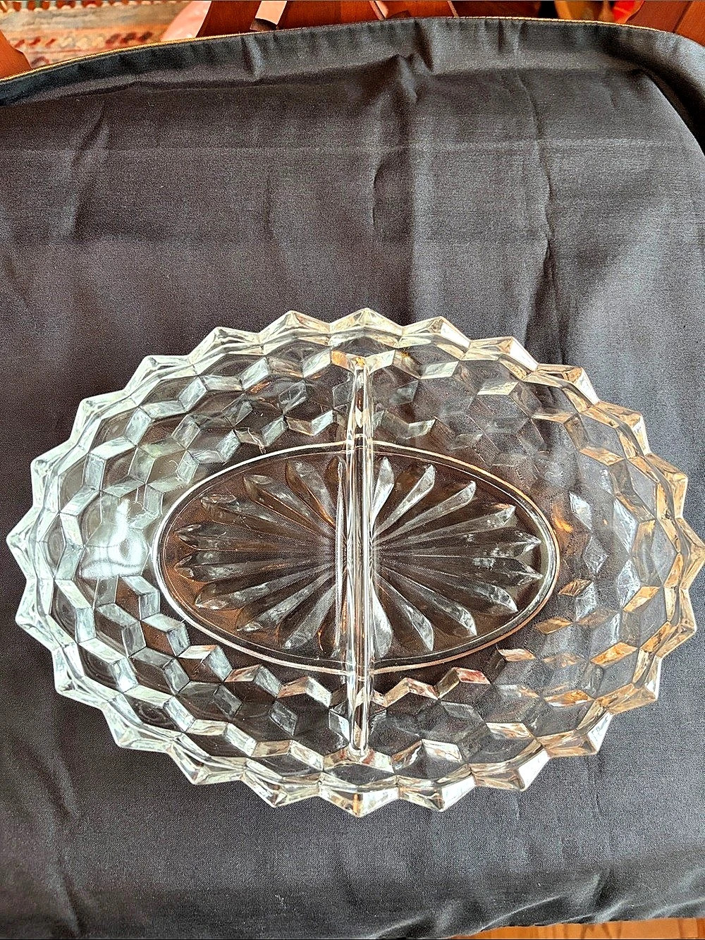 Anchor Hocking Early American Prescut Divided Relish Dish